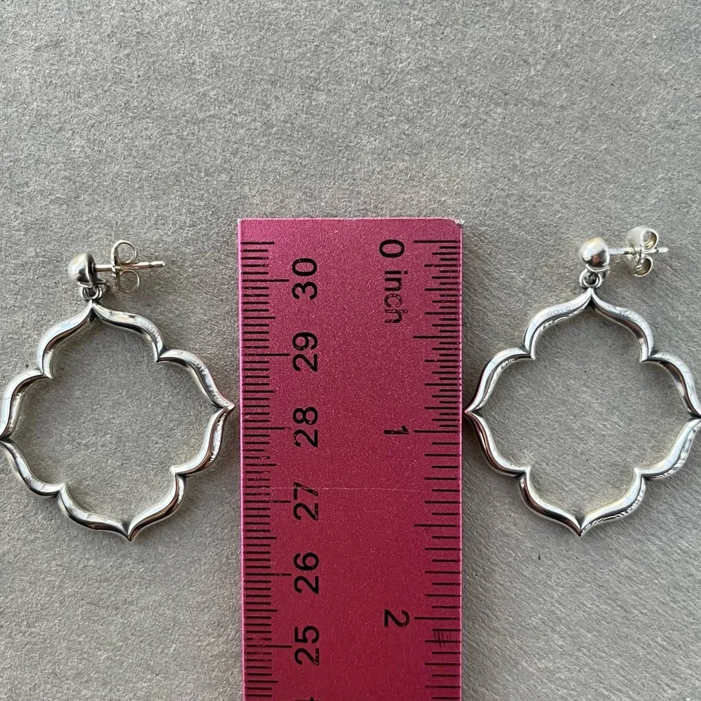 Retired James Avery Sterling Silver .925 Venetian Frame Hoop Dangle Earrings - Picture 3 of 3
